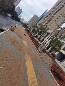 Piedra de pavimentación de cerámica permeable al agua para exteriores, diseños de acera y estacionamiento, estilo de granito, resistente a la intemperie y elegante - Product Image 6