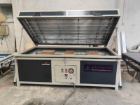 Machine CNC 4*8 pieds pour la fabrication de portes en bois, machine de laminage sous vide à membrane PVC, machine automatique de fabrication de portes en PVC