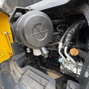 รถขุดตีนตะขาบ Komatsu PC40/PC35MR มือสอง ขนาด 3.5-4 ตัน สภาพดีเยี่ยม ความสามารถในการเคลื่อนที่ที่ได้รับการปรับปรุง - Product Image 5