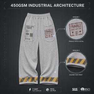 Pantalones Deportivos Personalizados para Hombre con Etiqueta Industrial, Diseño Vintage de Logística, Bolsillos con Parches Desgastados, Franjas de Advertencia en los Puños y Cintura Elástica - Product Image 1
