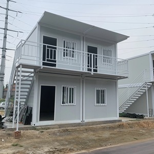 Casa Contenedor Prefabricada de Lujo China, Construcción Rápida, Tamaños de 40 y 20 pies, Empaque Plano con Materiales de Acero Sándwich para Hoteles - Product Image 1