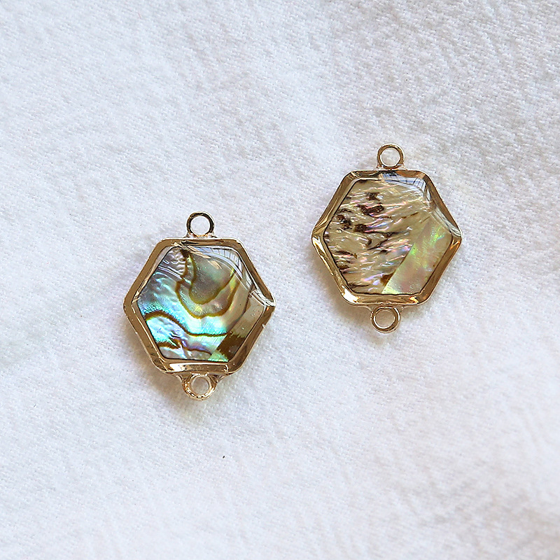 One No. 6 hexagonal double-hanging black shell