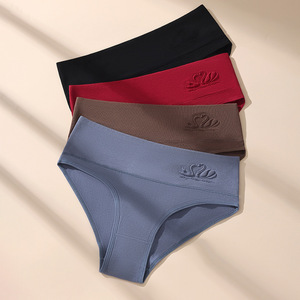 Culottes en coton taille moyenne couleur unie, style européen et américain, populaires sur <span class=keywords><strong>Shein</strong></span>, sous-vêtements doux pour femmes, vente en gros directe d'usine - Product Image 3