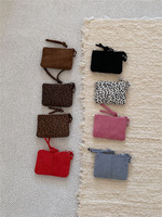 Mini portefeuille en suède à suspendre au cou, fermeture éclair, porte-cartes portable, pochette imprimé léopard, sac bandoulière, porte-monnaie pour usage quotidien