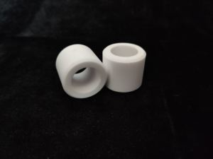 يقوم ييك بتخصيص أنابيب السيراميك الألومينا عالية الدقة والمقاومة للحرارة العالية - Product Image 4