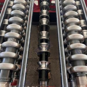 Machine de production de tuiles isolantes en acier coloré double couche - Presse à tuiles double couche entièrement automatique - Product Image 4