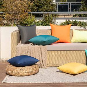 <span class=keywords><strong>Housse</strong></span> de coussin de siège de jardin extérieur étanche personnalisée décoration de meubles de patio de luxe <span class=keywords><strong>housse</strong></span> de coussin imperméable et résistante à l'eau - Product Image 2