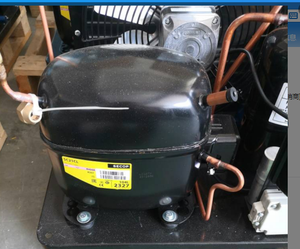 SC21CL 104L2327 Made in China <strong>Compressor</strong> of a Fridge 220-240V 50HZ <strong>R404A</strong> <strong>Compressors</strong> Refrigerator <strong>1HP</strong> <strong>Compressor</strong> - Product Image 4