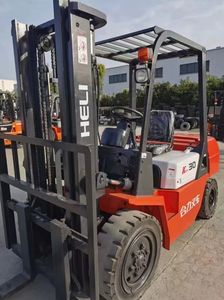 Precio barato HEL 3TON Carretilla elevadora de segunda mano <span class=keywords><strong>HELI</strong></span> <span class=keywords><strong>K30</strong></span> K18 K35 Carretilla elevadora de baja hora de trabajo a la venta en Shanghai - Product Image 3