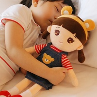 Ensemble de poupées en peluche pour couple, garçon et fille, avec oreilles d'ours et salopette en jean, jouet en peluche, OEM ODM, vente en gros personnalisée