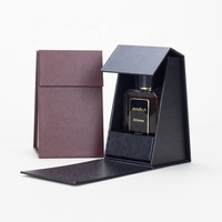 Nouveau design de boîte cadeau magnétique noire en papier avec logo de timbre de gaufrage personnalisé bouteille vide de parfum de voiture avec boîte