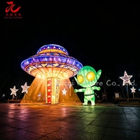 Cartoon-Alien-Seidenlaternen Außenlaternen Dekorative Weihnachtslaternen für Chinesisches Festival Outdoor-Feiertagsdekoration