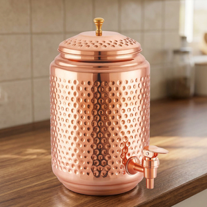 Robinet distributeur d'eau chaude et froide en cuivre artisanal indien, finition martelée, design autoportant et réutilisable pour usage domestique - Product Image 3