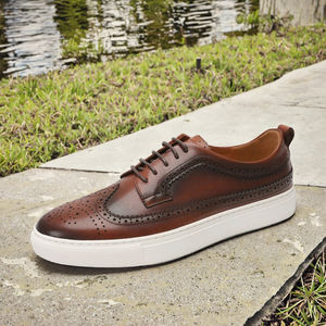 Sneakers da uomo alla moda retrò Top in pelle di vacchetta di grano e resistente <span class=keywords><strong>scarpe</strong></span> Casual rinforzate con cuciture leggere per l'estate autunnale - Product Image 4