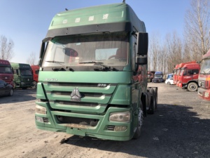 Camión Tractor Usado Sinotruk Euro2 Diésel 6X4 con Volante a la Izquierda, HOWO de 10 Ruedas, Capacidad de Carga de 21-30T, 371hp, Cámara Trasera de 360° - Product Image 1