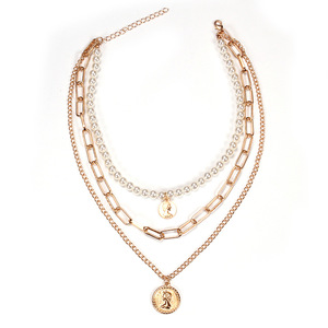 Collier de perles superposées doré avec relief portrait, chaîne multi-couches, bijou de mode pour pull, colliers pour femmes - Product Image 5