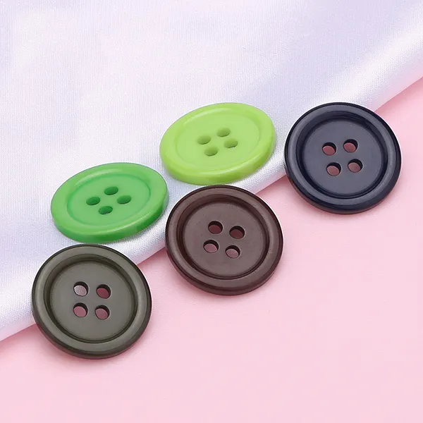 SAS 사용자 정의 팬시 캔디 색상 4 구멍 버튼 수지 버튼 플라스틱 버튼 공예 재봉 의류 코트