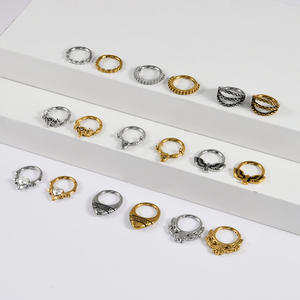 Pendientes de aro de acero inoxidable electrochapado con piedra natural de Gaby, joyería para piercing de septum con diseño de águila y serpiente. - Product Image 2