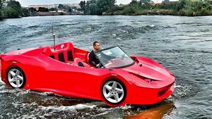 新しい豪華なスマートウォータースーパーカーモーターボートジェットスキーカーボート - Product Image 2