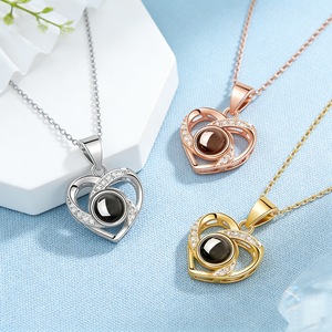 Collar con Proyección de Te Amo en 100 <span class=keywords><strong>Idiomas</strong></span>, Colgante de Corazón con Mensaje Oculto, Joyería Romántica para Parejas, Regalo de San Valentín - Product Image 4