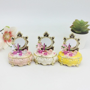 SHINNYGIFTS Petite Fée Commode Boîtes À Bijoux Charnière Bibelot Boîte Émaillage Filles Commode Figurines À Collectionner pour Femmes - Product Image 2