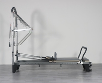 Menara Reformer Pilates Aluminium dengan Footbar Geser La Barra Es Deslizable untuk Pelatihan Studio Gym Komersial