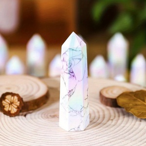 Tour de cristal en howlite naturelle polie de style bohème pour la décoration intérieure unique et les cadeaux de fêtes (vente en gros) - Product Image 1