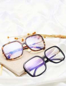 Gafas de lectura con montura cuadrada de gran tamaño para mujer, montura óptica transparente Vintage, gafas de lectura con cristales que bloquean la luz azul, 2020 - Product Image 1