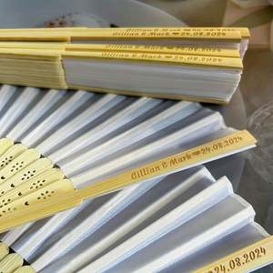 Abanico Plegable Pintado a Mano para Boda, Artesanía de Bambú, Souvenir para Decoración del Hogar o Regalo Empresarial, Estilo Musical para Año Nuevo - Product Image 6