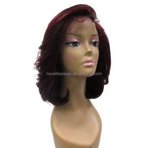 Nouveautés Perruques Synthétiques <span class=keywords><strong>Cheveux</strong></span> Courts Bob <span class=keywords><strong>Ondulés</strong></span> HD Dentelle Bouclés Raie Latérale Perruques Frontales en Dentelle pour Femmes Noires - Product Image 2