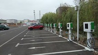 Station de charge EV murale rapide 20kW 30kW 40kW Fonction RFID Chademo Standard IP55 Classe OCPP1.6 GBT CCS pour la charge DC EV