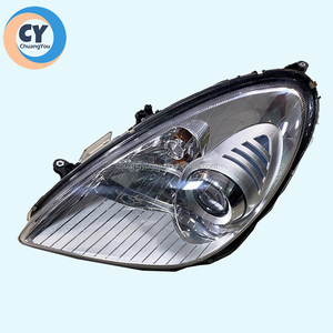 CHUANGYOU Lente de Faro Remanufacturada para <span class=keywords><strong>Mercedes</strong></span>-<span class=keywords><strong>Benz</strong></span> <span class=keywords><strong>SLK</strong></span> R171 2004-2010 12V 5000K para SLK200k/350/280/300/<span class=keywords><strong>AMG</strong></span> <span class=keywords><strong>55</strong></span> - Product Image 2