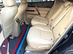 Toyota Highlander 2.7L 6AT 7 places SUV d'occasion 2009 – SUV familial spacieux, finition haut de gamme pour l'exportation - Product Image 6