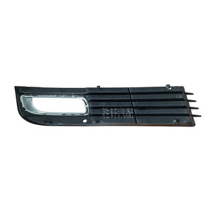 กรอบไฟตัดหมอก Audi A8 D3 ปี 2008-2010 ซ้าย-ขวา ฝาครอบกระจังหน้าล่าง วัสดุพลาสติก ABS สำหรับตกแต่งกันชน - Product Image 4