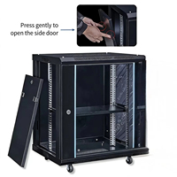 Armoire de serveur de luxe 19 pouces 15U 750*600*450mm épaissie, montable au sol ou au mur, en acier SPCC pour centre de données et réseau