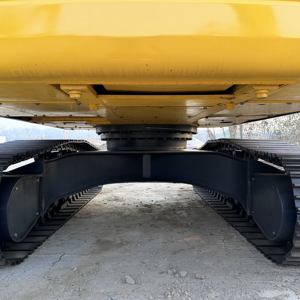 Excavadora Komatsu PC220 Japonesa Original de 22 Toneladas, Modelo 2022, Maquinaria Pesada para Minería y Movimiento de Tierras con Bomba de Engranajes y Rodamientos - Product Image 5