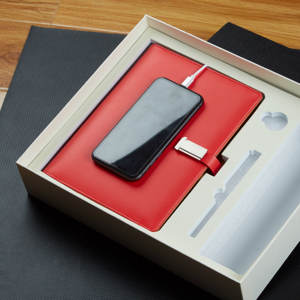 Libreta Inteligente Compacta de Tapa Blanda de Cuero Personalizable con Banco de Energía de 8000mAh y Memoria USB de 8GB con Cierre Magnético para Regalo - Product Image 5