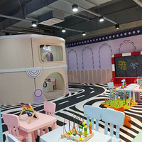Aire de jeux intérieure pour enfants Castle Maccarron Airplane, équipement de jeux pour enfants