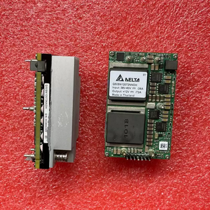 Module DC-DC Q54SW120A7 1/4 Brick avec PMBus pour serveur IA, centre de données, bus 48V - Product Image 3