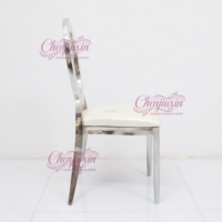 Vente en gros de nouveaux meubles d'hôtel modernes, chaises et table de banquet de mariage en acier inoxydable argenté de luxe pour les événements festifs