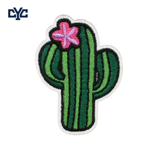 Patchs brodés personnalisés ODM à motif animalier (bulldog, cactus, papillon) à coudre pour la décoration de vêtements – Conception gratuite - Product Image 3