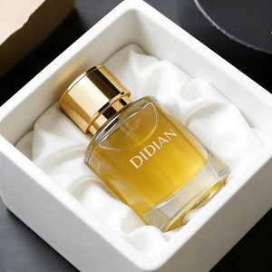 Envases de Perfume Vacíos Personalizados de 30ml 50ml 100ml, Botella de Perfume Transparente de Lujo, Botella de Perfume Cilíndrica de Vidrio con Atomizador y Caja - Product Image 1