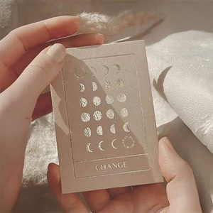 Tùy chỉnh thẻ boong Hộp bao bì sinh thái thân thiện cứng nhắc hộp quà tặng với lá vàng mặt trăng giai đoạn dập nổi hộp cho Tarot Oracle thẻ - Product Image 1