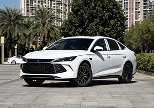 BYD Qin L 2026 DM-i รุ่น <span class=keywords><strong>128</strong></span> กม. Leading Edition ระบบขับขี่อัจฉริยะ PHEV ปลั๊กอินไฮบริด 4 ประตู 5 ที่นั่ง รถยนต์พลังงานใหม่ BYD Qin L DM-i - Product Image 3