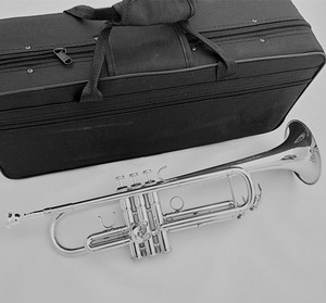 Trompeta BB Personalizada de Alta Calidad a Precio de Fábrica, Fabricada en Aleación de Níquel Plateado, Color Plata, Económica - Product Image 6