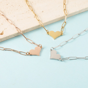 Collana con Ciondolo a Cuore Romantico, Catena in Acciaio Inossidabile Impermeabile, Gioielli alla Moda per Donne e Ragazze, Regalo per Fidanzamento, Matrimonio e Feste - Product Image 4