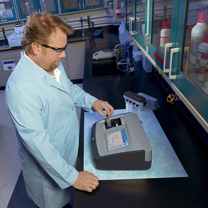 Turbidimètre HACH TL2300 EPA 0-4000 NTU, instrument d'analyse néphelométrique de l'eau de laboratoire - Product Image 2