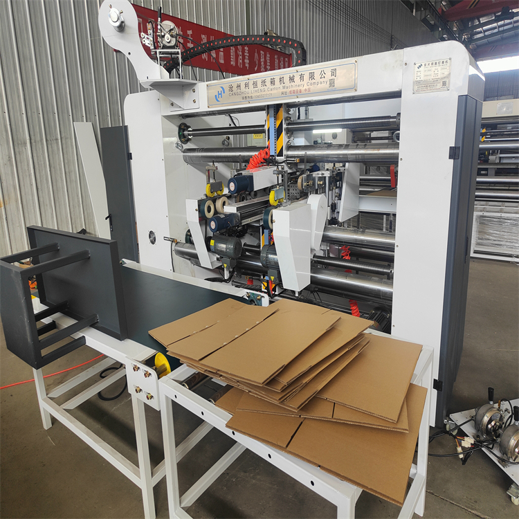 High Quality Semi Automatic Two Piece Stitching Machine Suitable for Multiple Carton Sizes