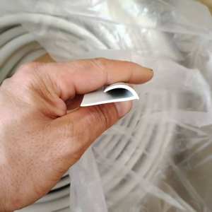 Bande de protection de bord en silicone de haute qualité pour tapis de <span class=keywords><strong>sol</strong></span> en <span class=keywords><strong>vinyle</strong></span> - Product Image 4