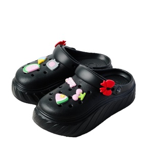 <span class=keywords><strong>Sandalias</strong></span> de <span class=keywords><strong>Plataforma</strong></span> Antideslizantes <span class=keywords><strong>con</strong></span> Suela Gruesa y Diseño Hueco Tipo Croc, Sensación de Pisar una Nube, 3cm, Rosa, Populares en Internet, Colección Primavera 2026 para Mujer - Product Image 5